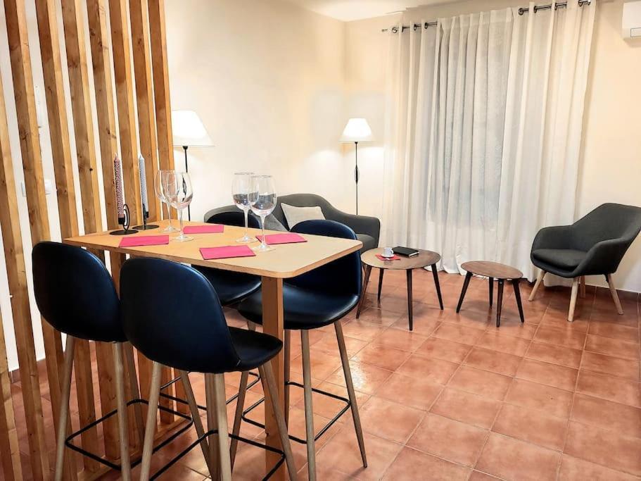 Flamenco, Apartamento Exclusivo De Dos Habitaciones En El Pleno Del Casco Antiguo, Alicante, Playa, Centro Historico, Rambla Exterior photo